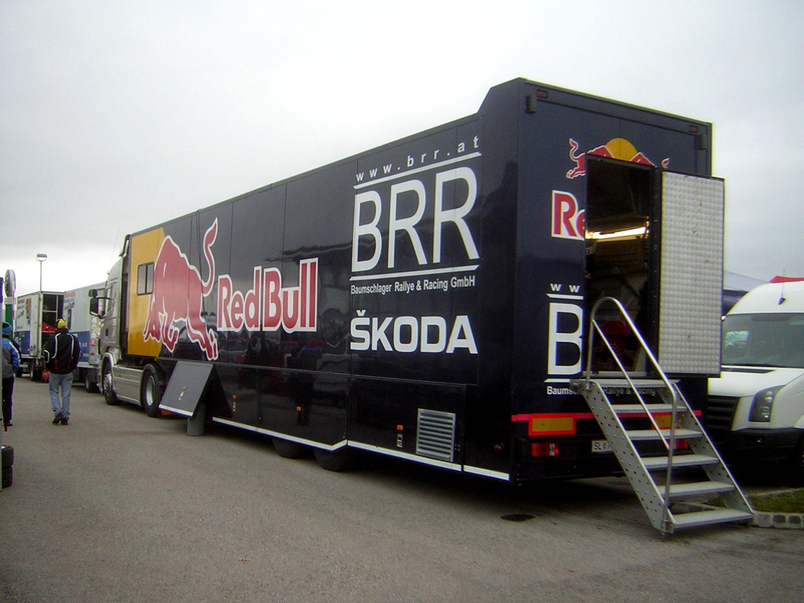 wal 047kamionredbull.jpg